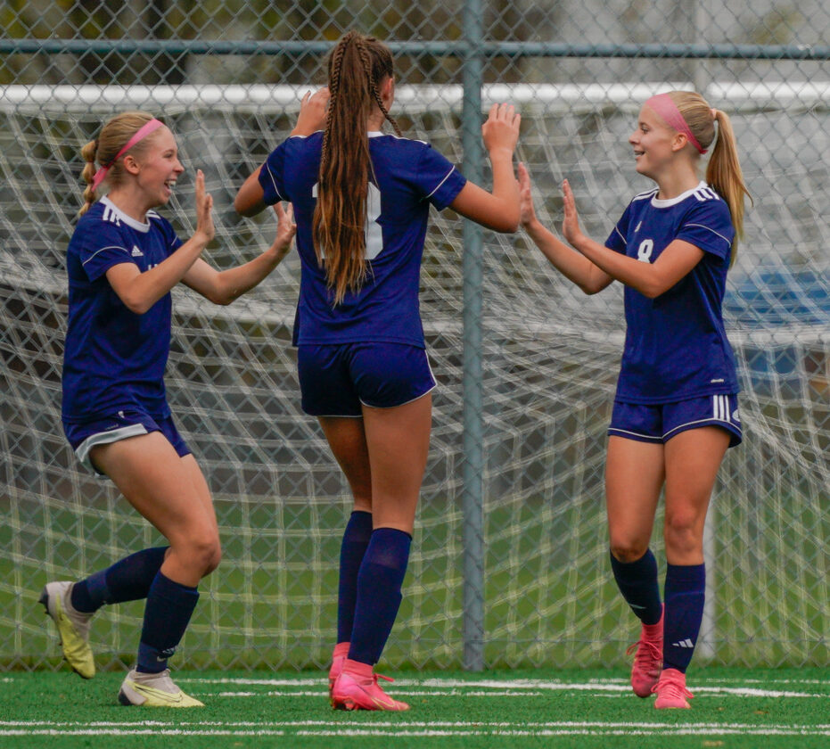 Montoursville girls blank Bloomsburg to advance to Class AA semifinals